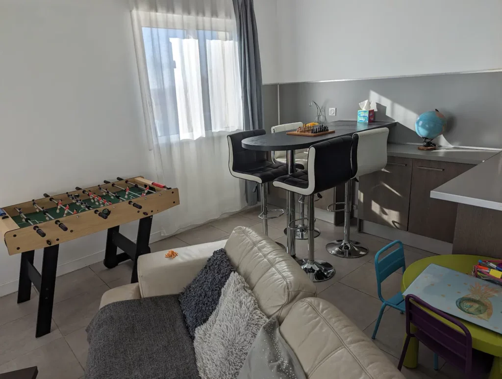 maison-genas-airbnb-salon2