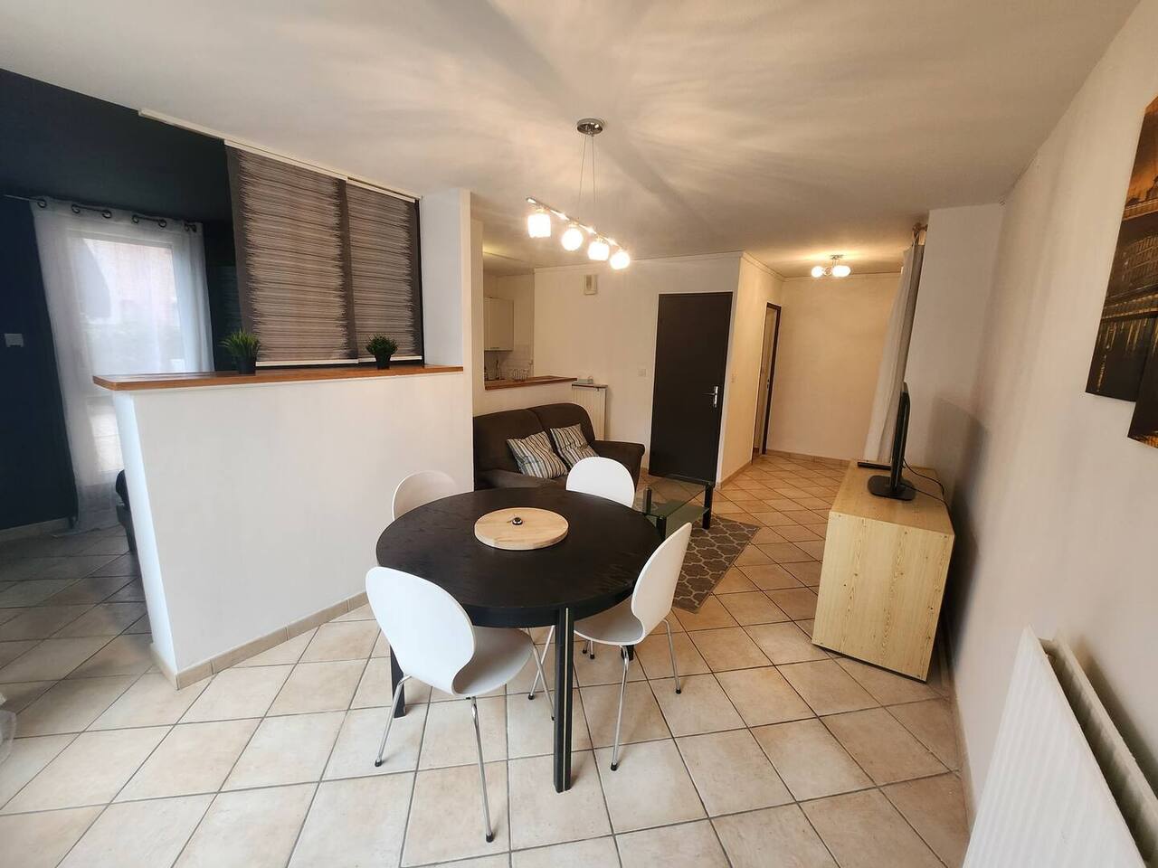 e15be24f-6f14-42a3-bcf3-83c642319f2a